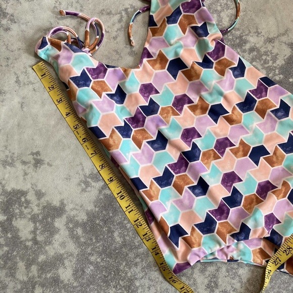Tori praver swimwear Seafoam Geometric Print‎ One Piece Size Medium Multi… - Picture 4 of 11